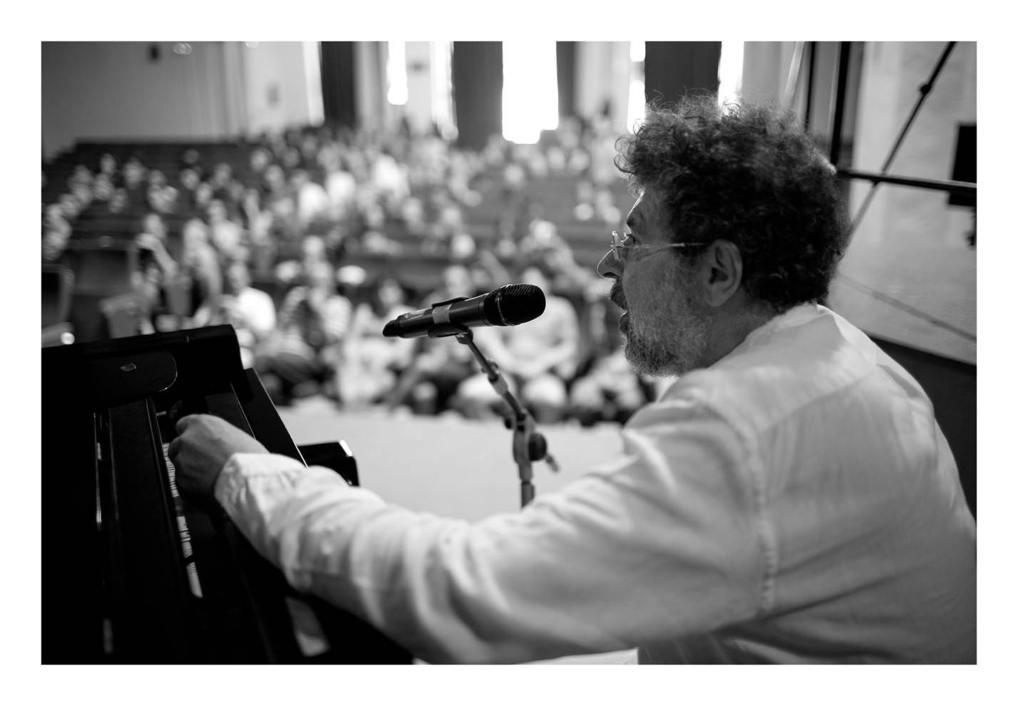 VII Festival Internacional de Música de Cine. Gabriel Yared. Charla, U?beda