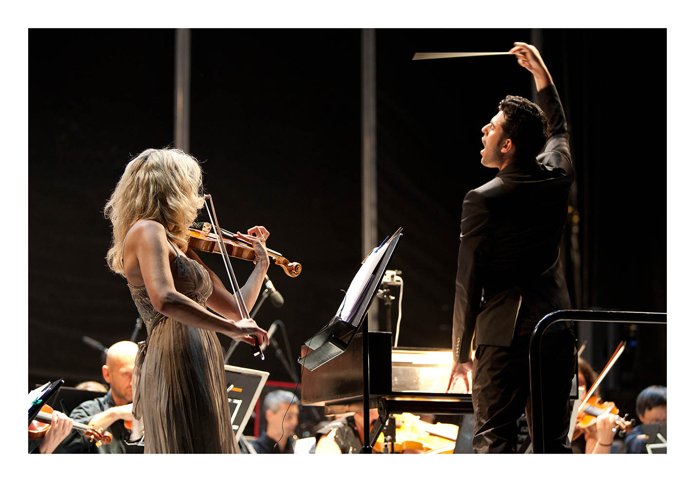 VIII Festival Internacional de Música de Cine. Lucie Svehlova, violi?n - Arturo Di?ez Boscovich,